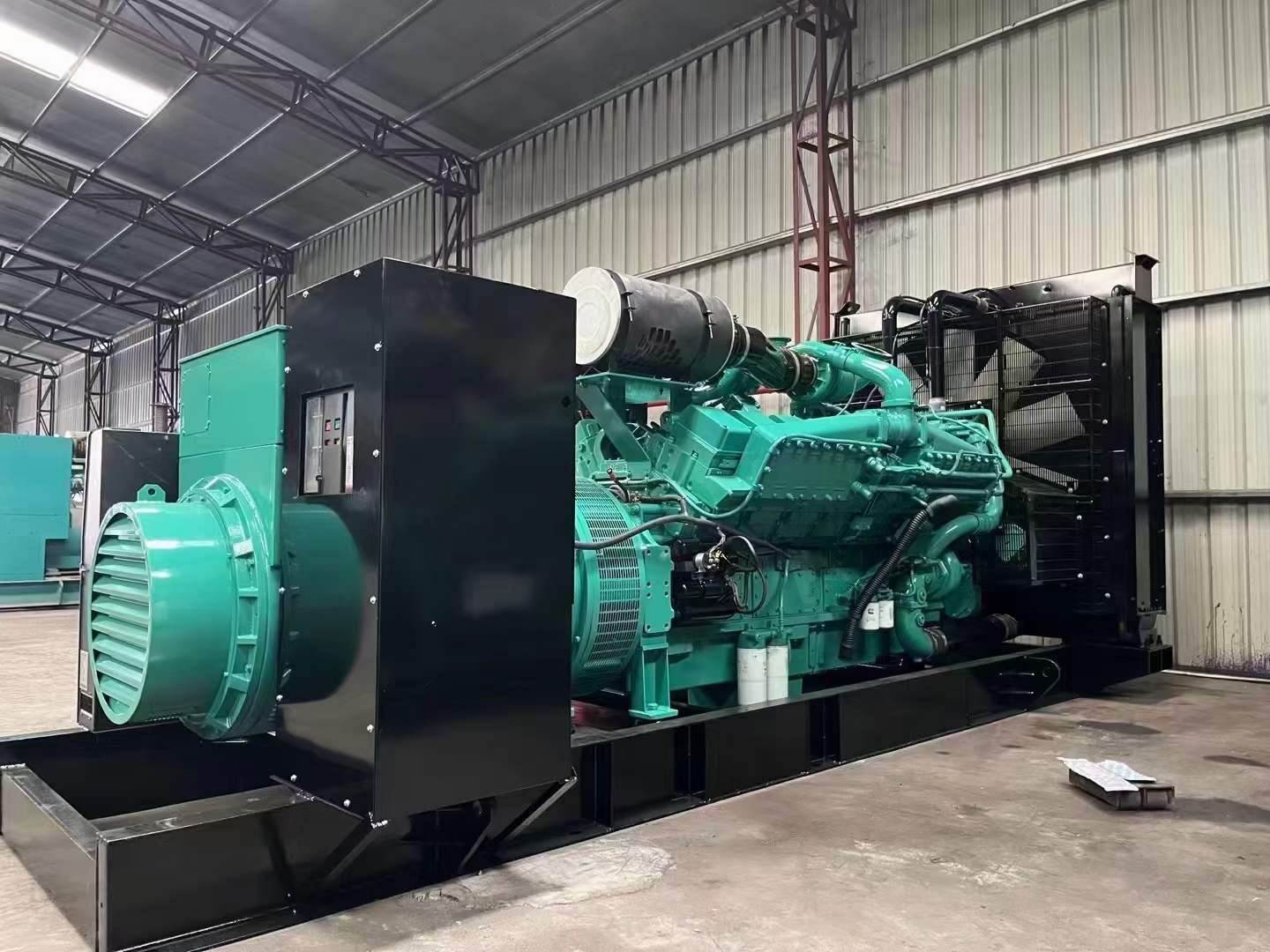 中牟如何降低 800kW 柴油发电机输出电流的波动？